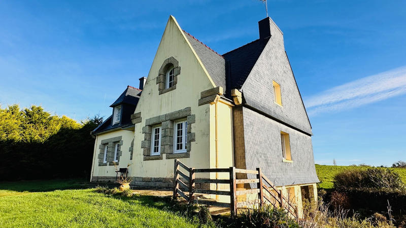 Maison - 170 m² - 7 pièces