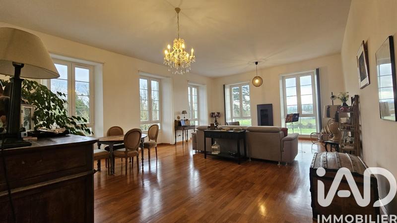 Appartement - 84 m² - 3 pièces