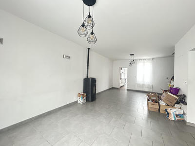 Maison - 94 m² - 4 pièces