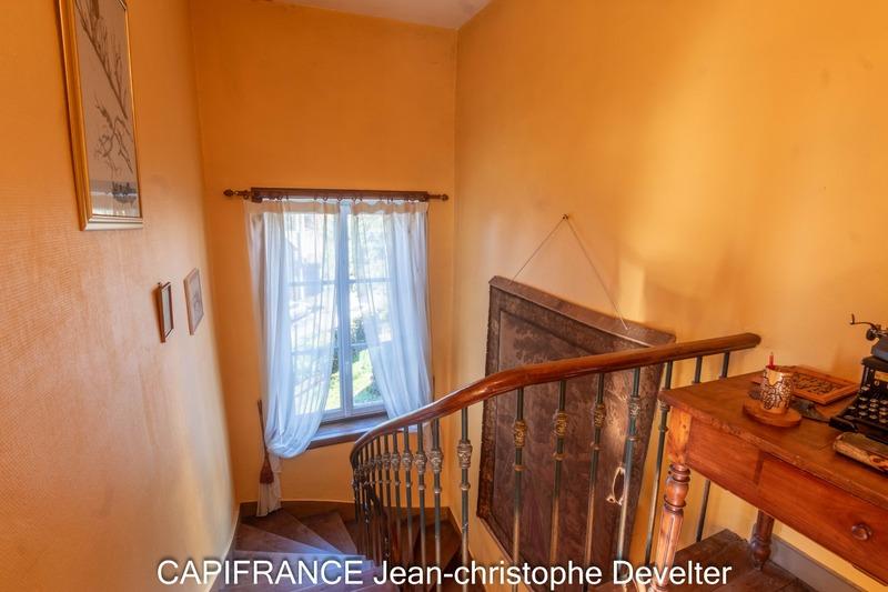 Maison bourgeoise - 235 m² - 8 pièces