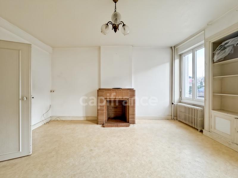 Maison de village - 100 m² - 4 pièces