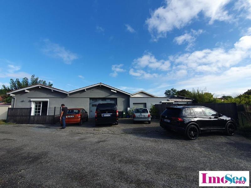 Local d'activité / Entrepôt - 415 m²