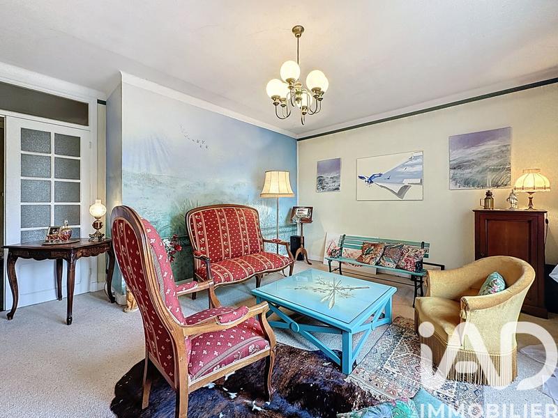 Maison - 99 m² - 5 pièces