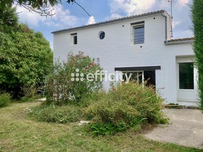 Maison - 88 m² - 3 pièces