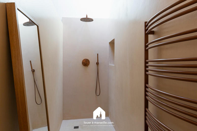 Maison - 136 m² - 4 pièces