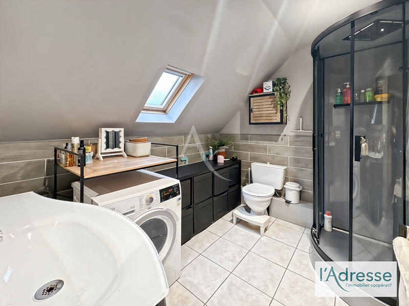 Maison - 80 m² - 4 pièces