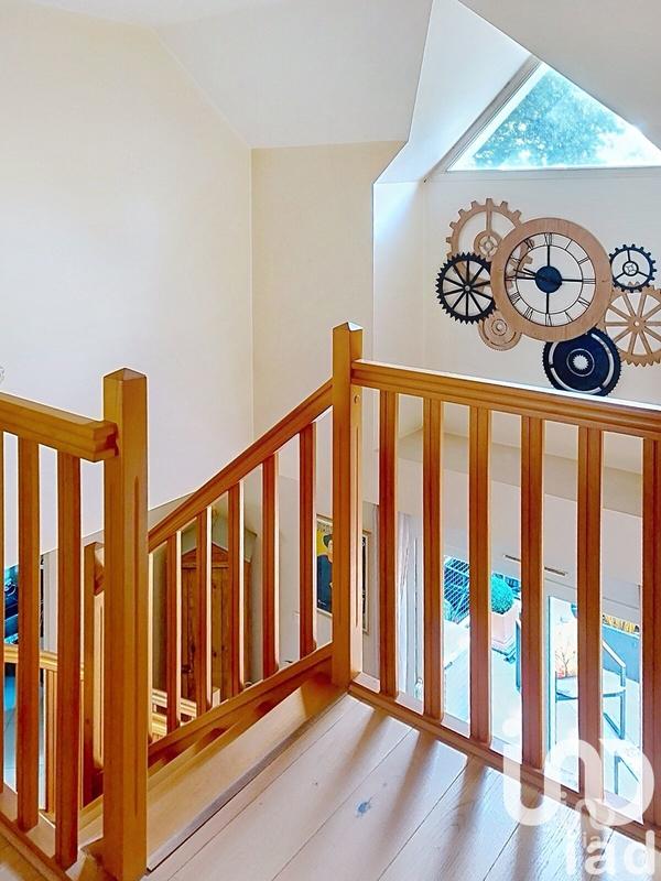 Maison - 172 m² - 7 pièces