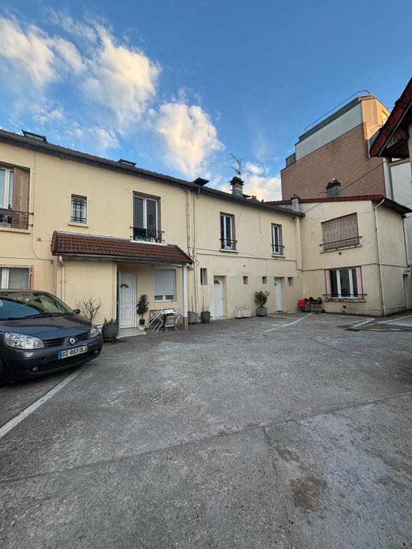 Immeuble - 390 m² - 11 pièces