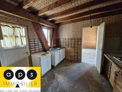 Maison - 180 m² - 9 pièces