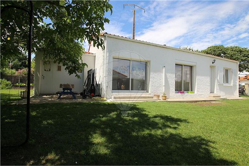 Maison - 83 m² - 4 pièces