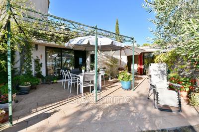 Villa - 82 m² - 5 pièces