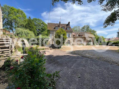 Maison ancienne - 220 m² - 7 pièces