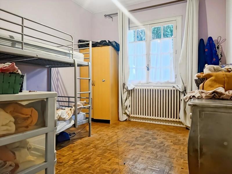 Maison - 252 m² - 7 pièces