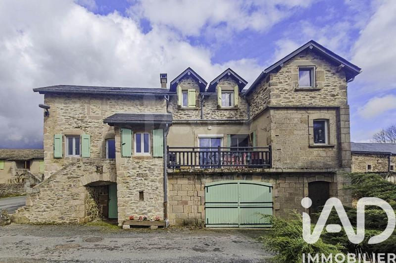 Maison - 147 m² - 6 pièces