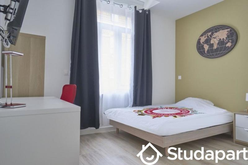 Chambre - 10 m² - 1 pièce