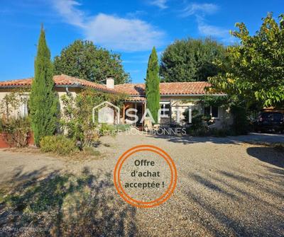 Maison - 140 m² - 6 pièces