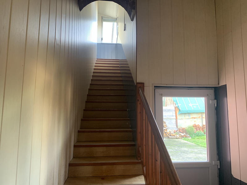 Maison - 250 m² - 10 pièces