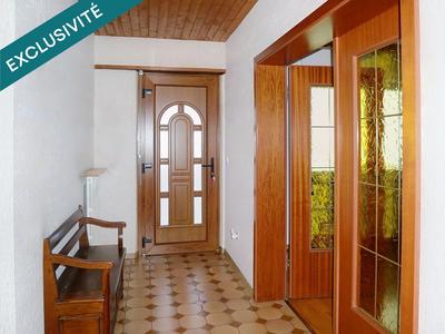 Maison - 151 m² - 7 pièces