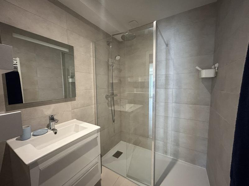 Appartement - 93 m² - 4 pièces