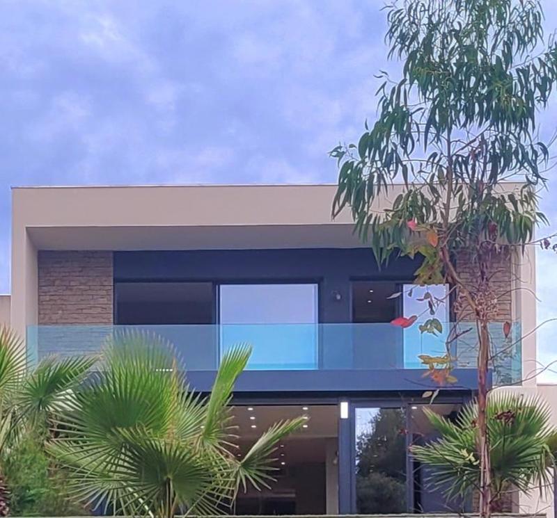 Villa - 207 m² - 6 pièces