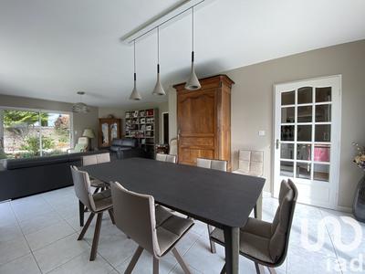 Maison - 161 m² - 5 pièces