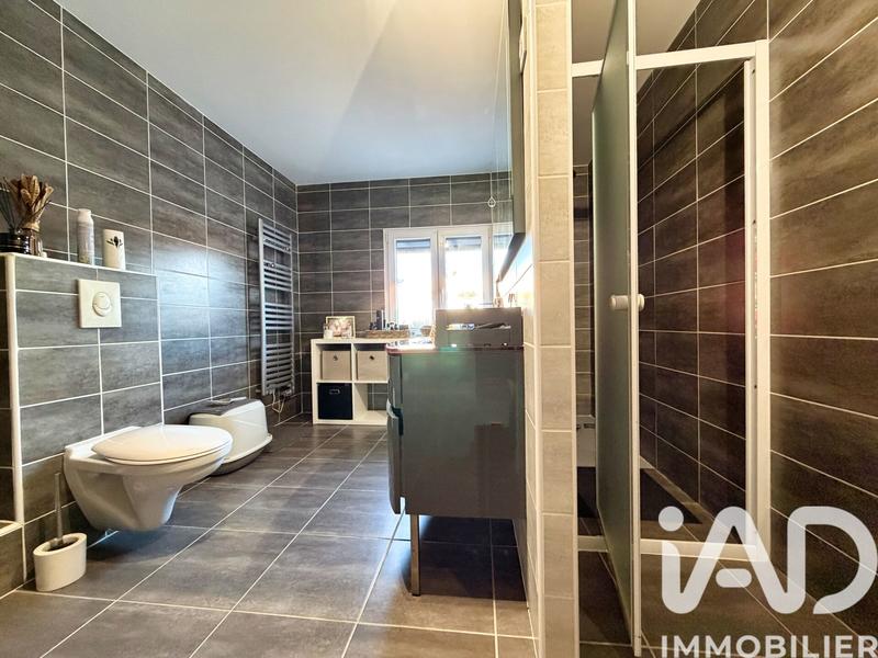 Maison - 130 m² - 4 pièces