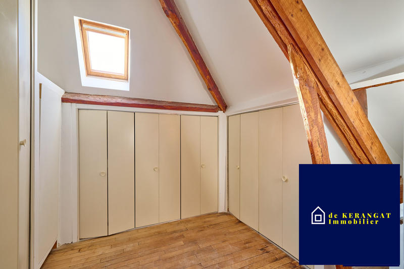 Maison - 186 m² - 7 pièces