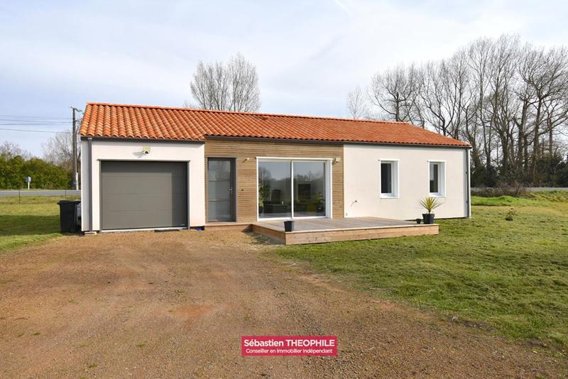 Maison - 102 m² - 4 pièces