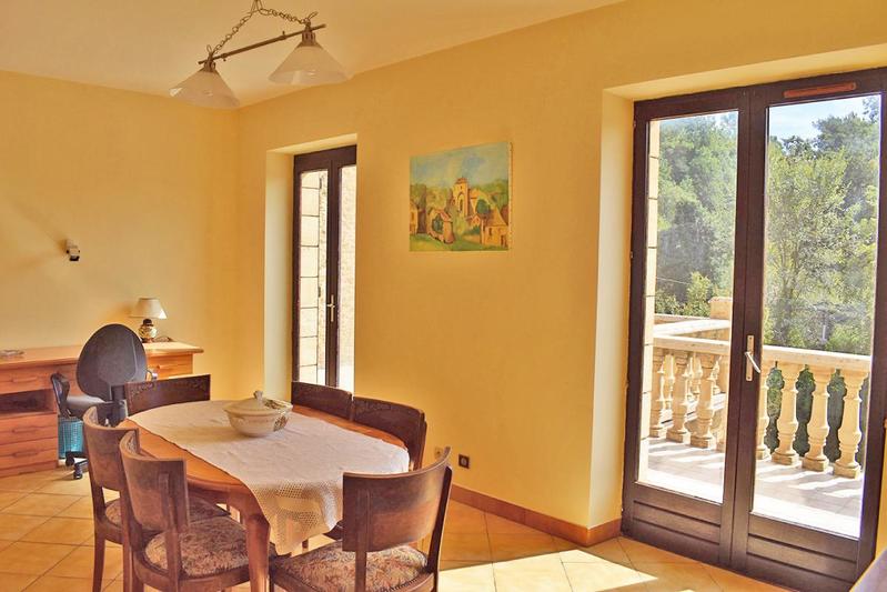 Maison - 172 m² - 7 pièces