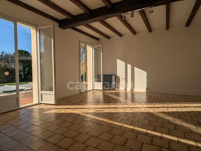 Maison - 117 m² - 5 pièces