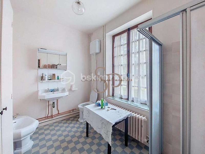 Maison ancienne - 141 m² - 7 pièces