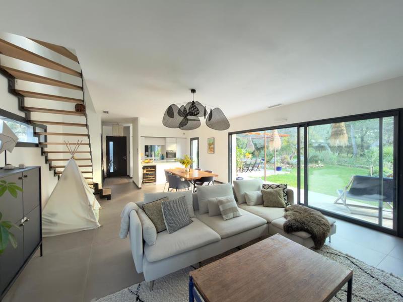 Maison - 130 m² - 5 pièces