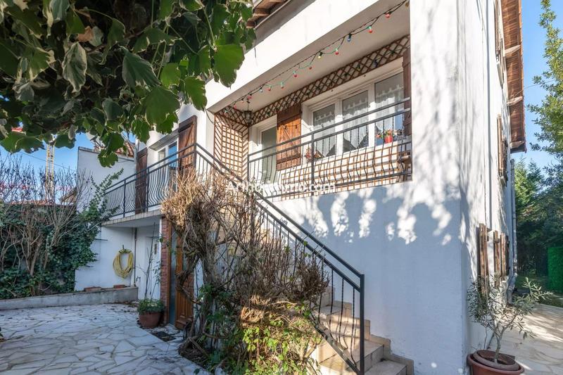 Maison - 150 m² - 7 pièces