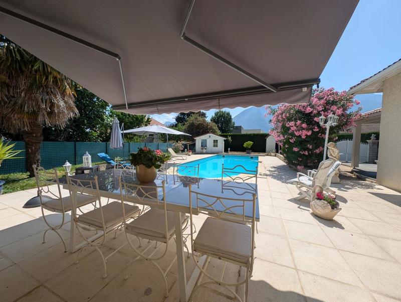 Villa - 145 m² - 6 pièces