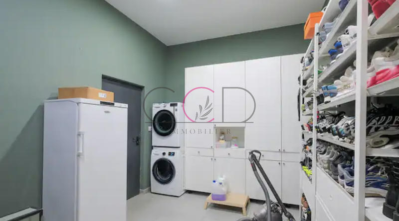 Villa - 180 m² - 7 pièces