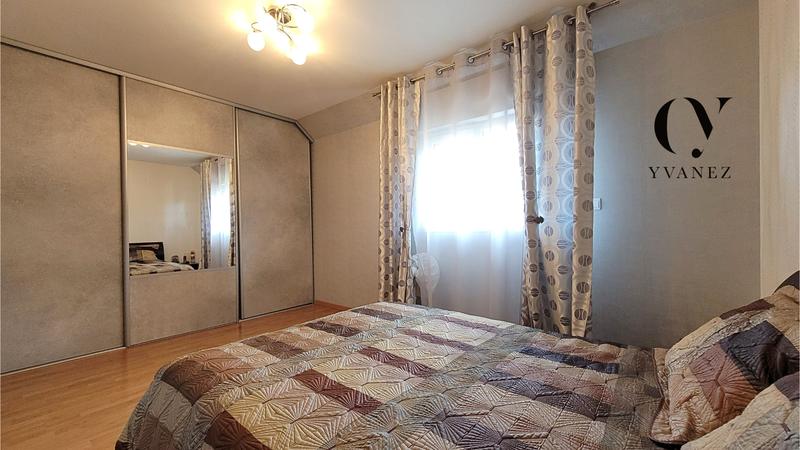 Maison - 103 m² - 5 pièces