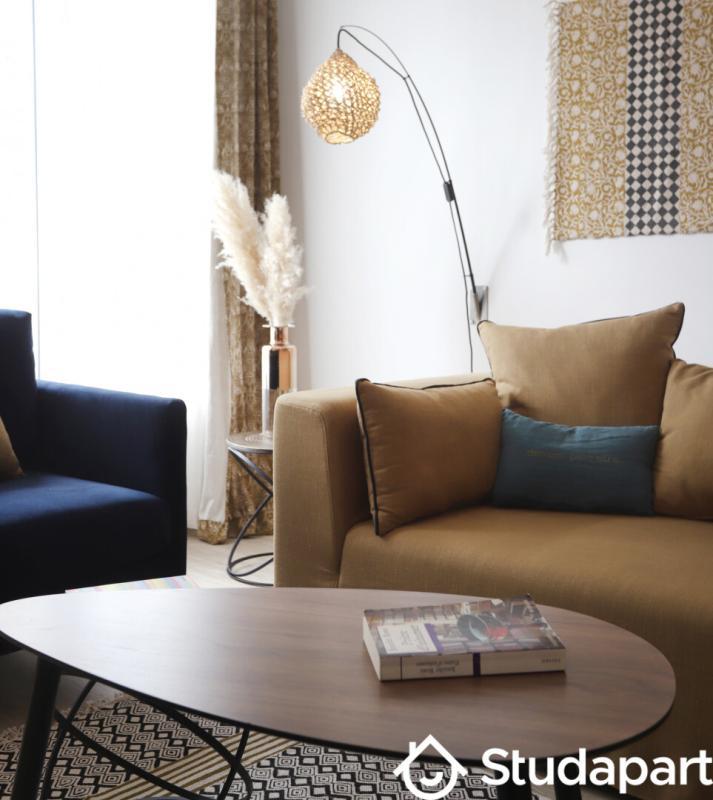 Chambre - 13 m² - 1 pièce