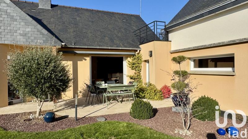 Maison - 155 m² - 8 pièces