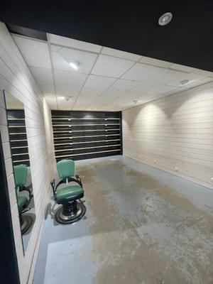 Local commercial - 272 m² - 5 pièces