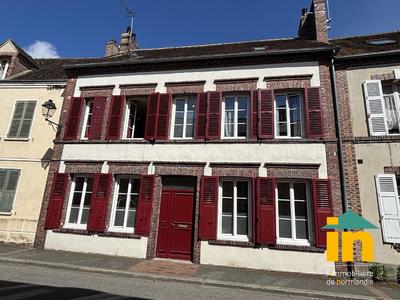 Maison de ville - 110 m² - 3 pièces