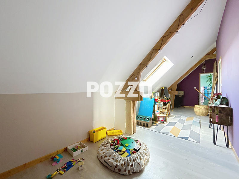 Maison - 192 m² - 7 pièces