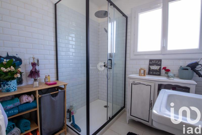 Maison - 199 m² - 8 pièces