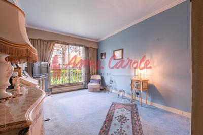 Appartement - 99 m² - 4 pièces