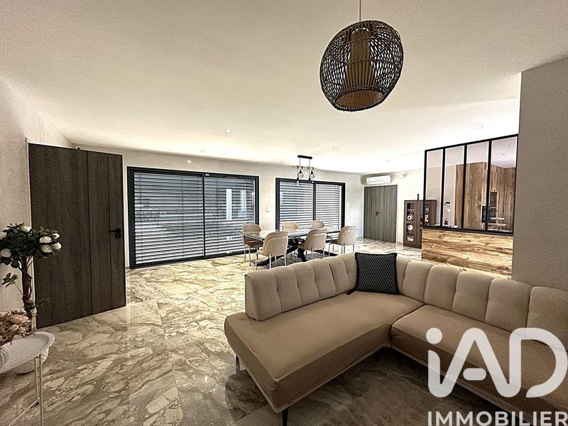 Maison - 150 m² - 6 pièces