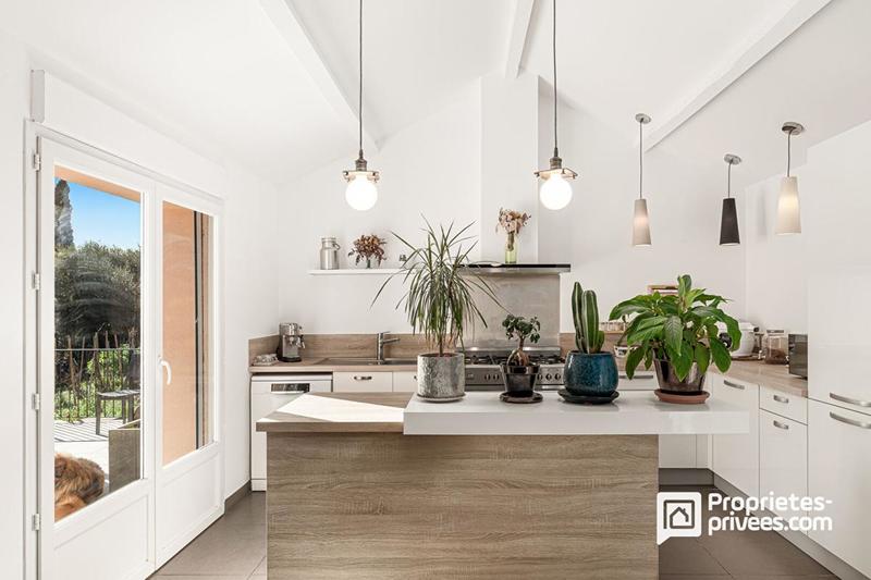 Maison - 103 m² - 5 pièces