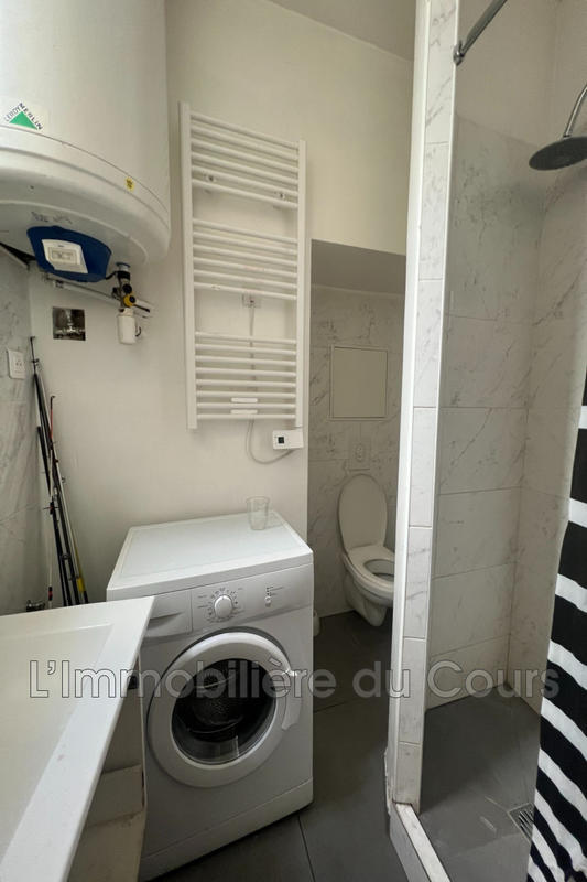 Immeuble - 6 pièces