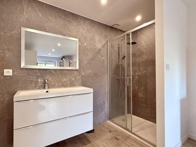 Maison - 161 m² - 6 pièces