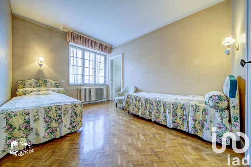 Maison - 179 m² - 6 pièces