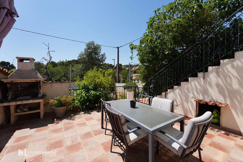 Maison - 95 m² - 5 pièces