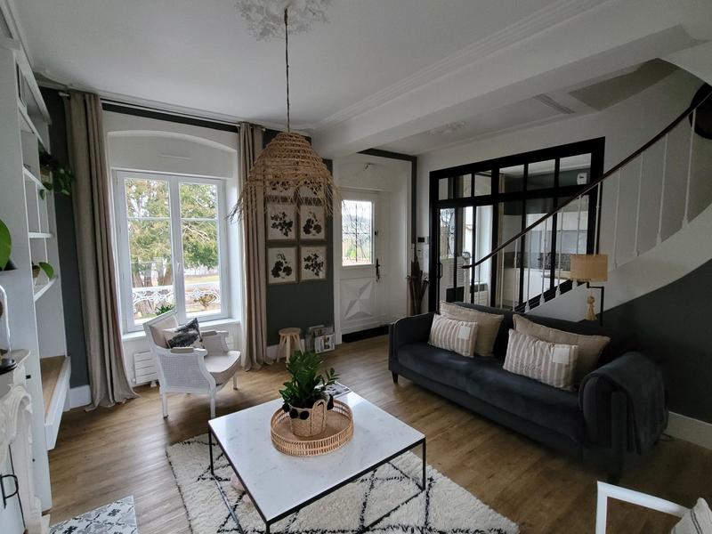 Maison - 150 m² - 8 pièces